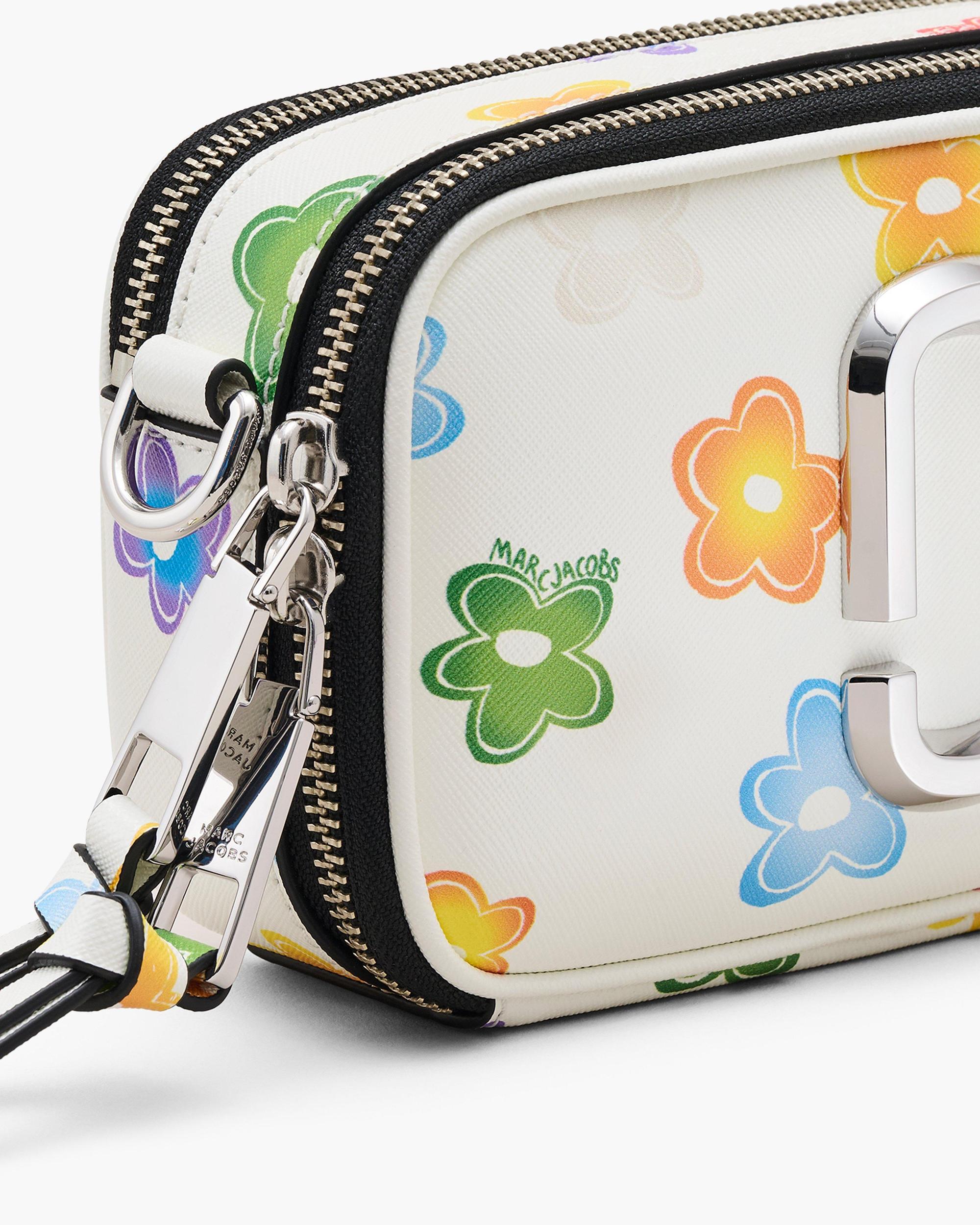 The Wild Daisy Snapshot Bag Product Image