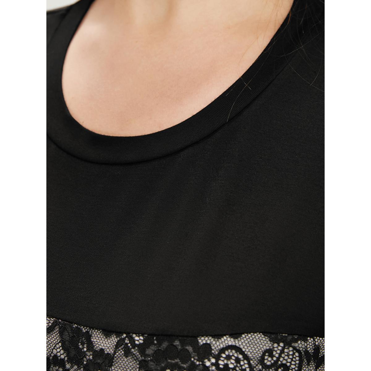 Plus Size Colorblock Contrast Round Neck Lace Insert T-shirt Black Women Elegant Contrast Colorblock Round Neck Dailywear T-shirts BloomChic 28/5X Product Image