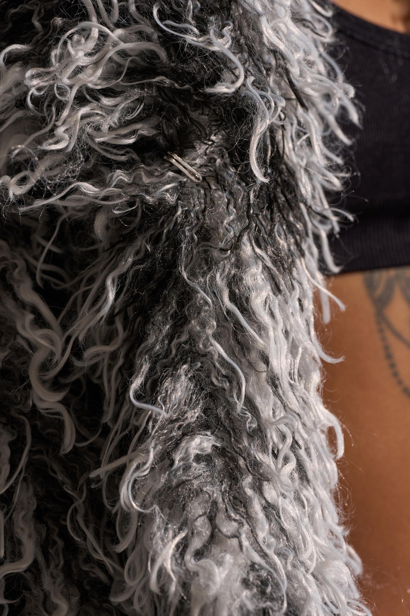 RENDEZVOUS SHAGGY FAUX FUR Product Image