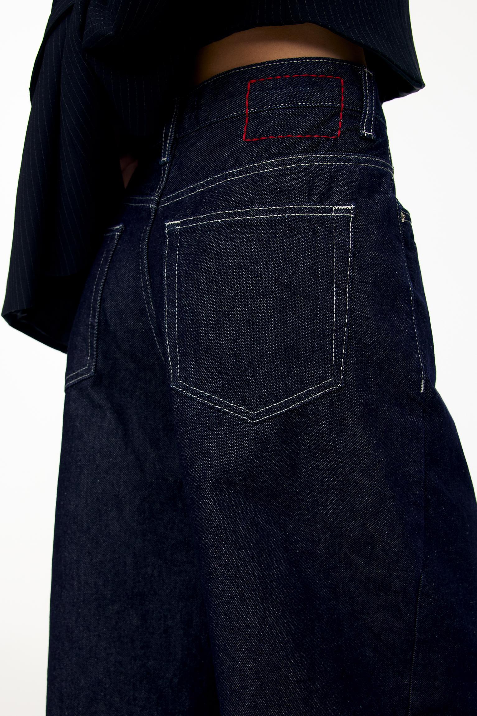 Super baggy jeans with crossover waistband Product Image