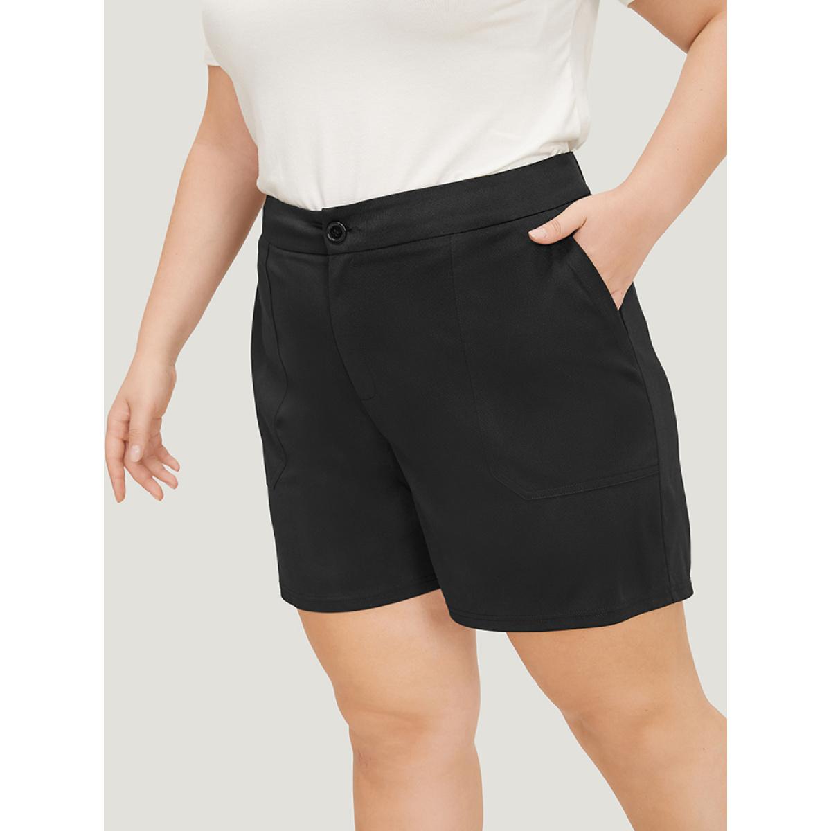 Plus Size Plain High Waist Slant Pocket Shorts Women Black Elegant Plain Dailywear Shorts BloomChic 12/L Product Image