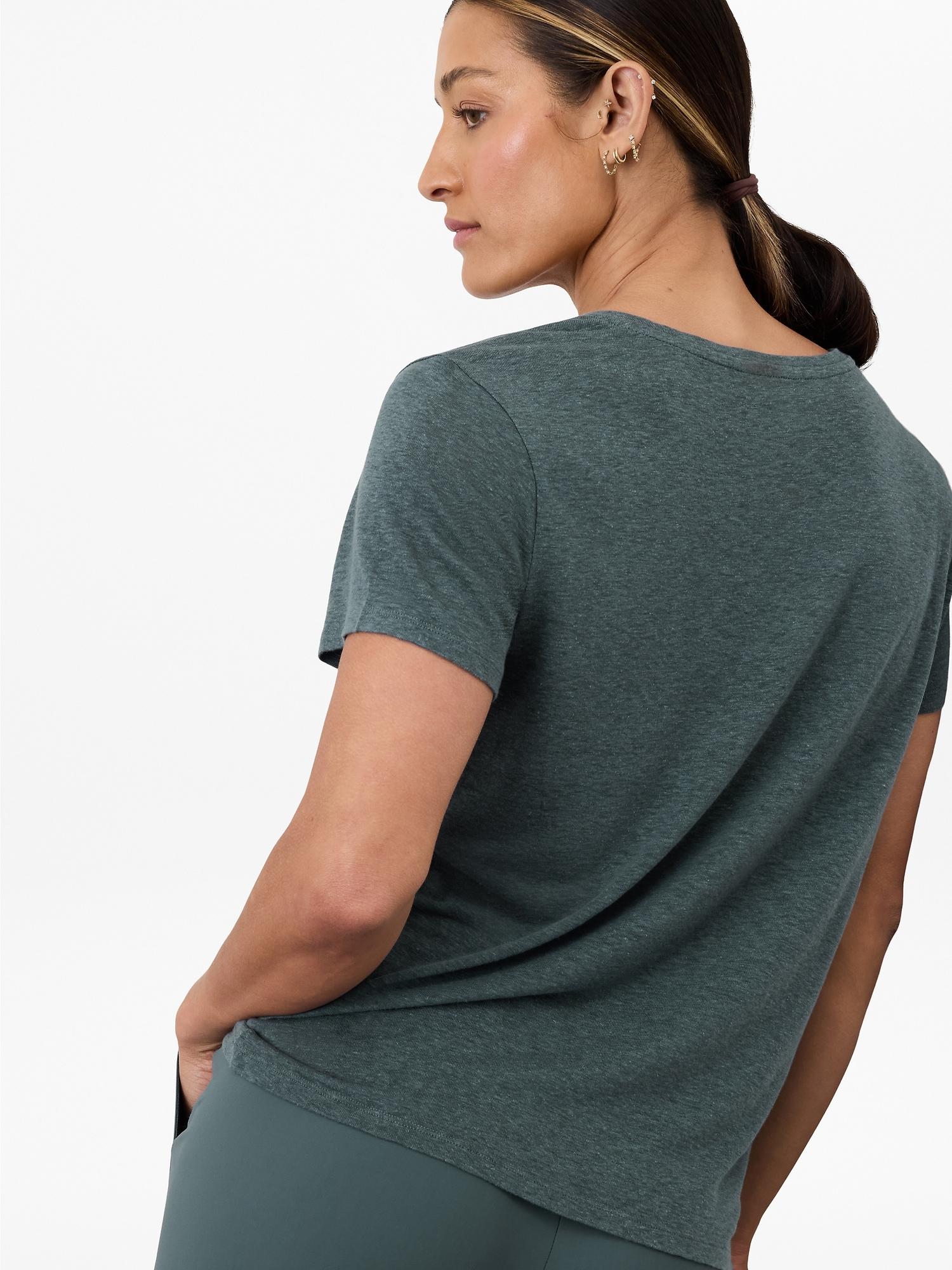 Getaway Linen Blend V-Neck Tee Product Image