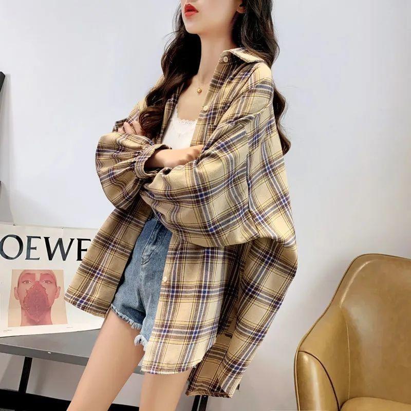 Long-Sleeve Plaid Shirt Product Image