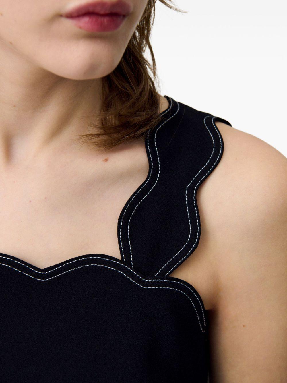 scallop-edge tank top Product Image