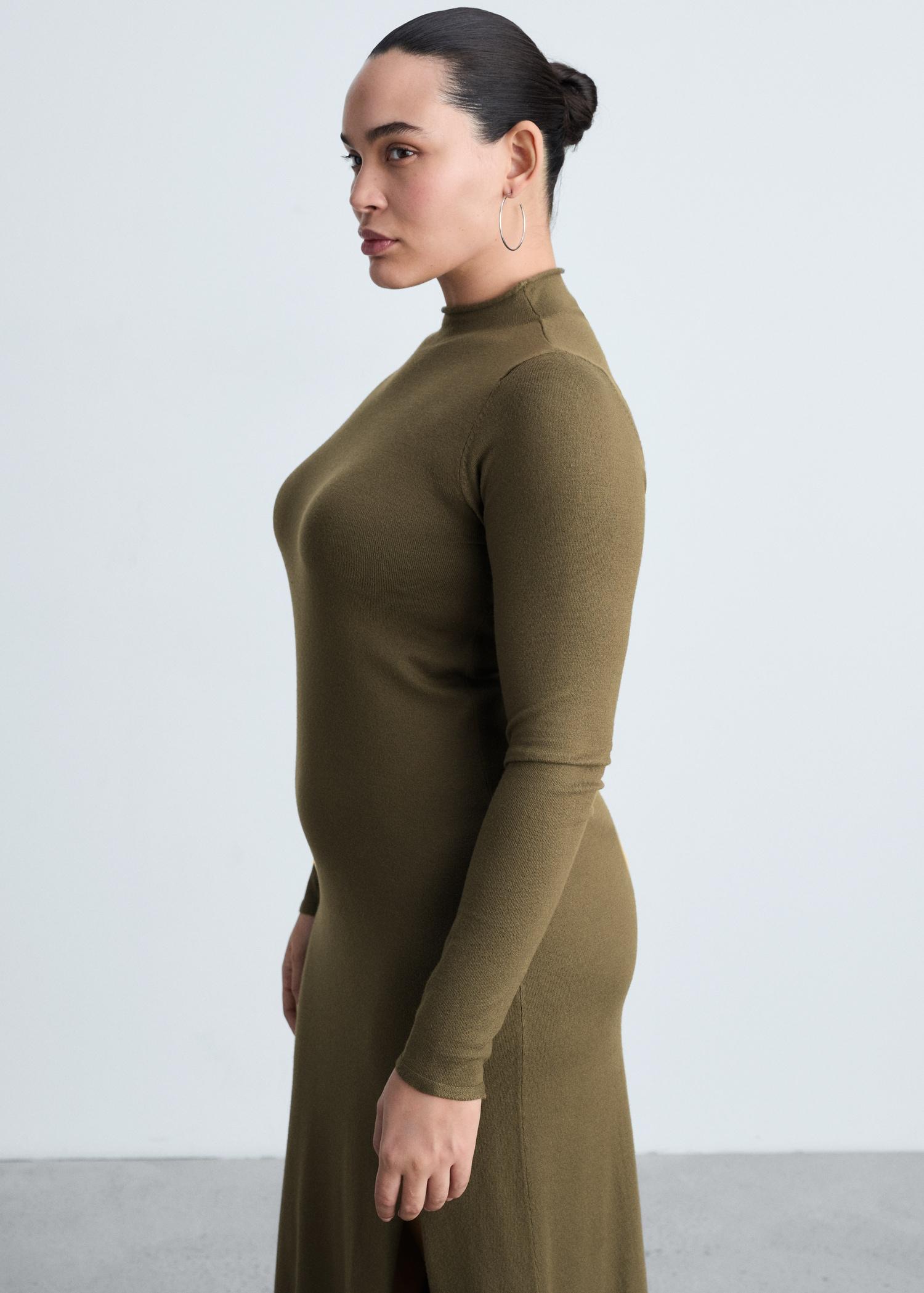 Side slit knit dress - Women | MANGO USA Product Image