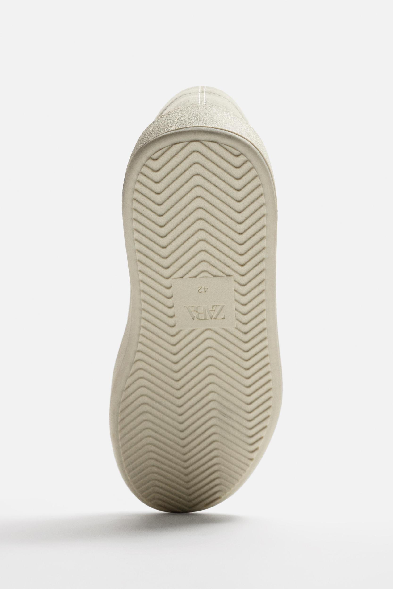 THICK SOLE LEATHER SNEAKERS Product Image