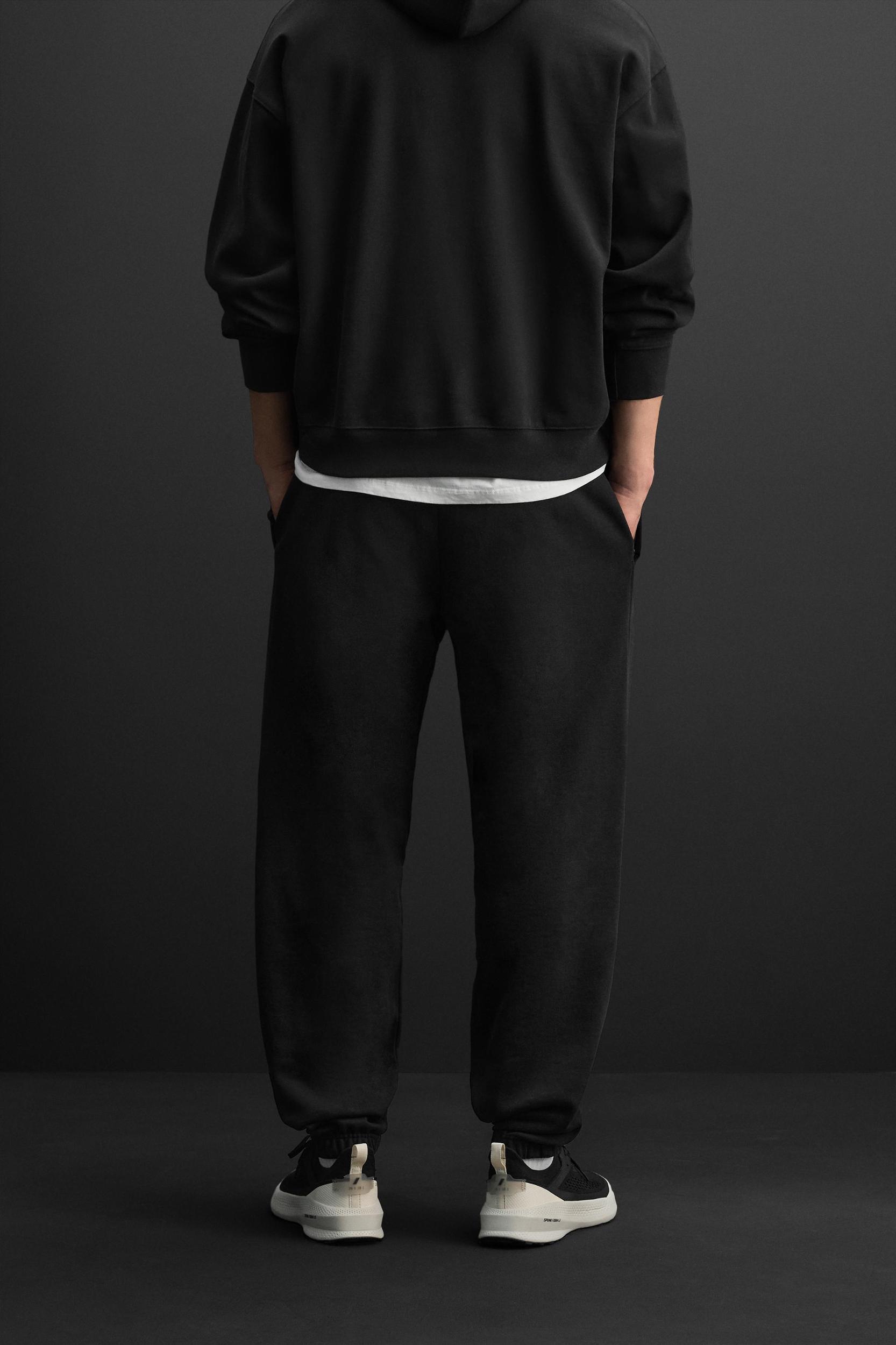 JOGGER PANTS Product Image