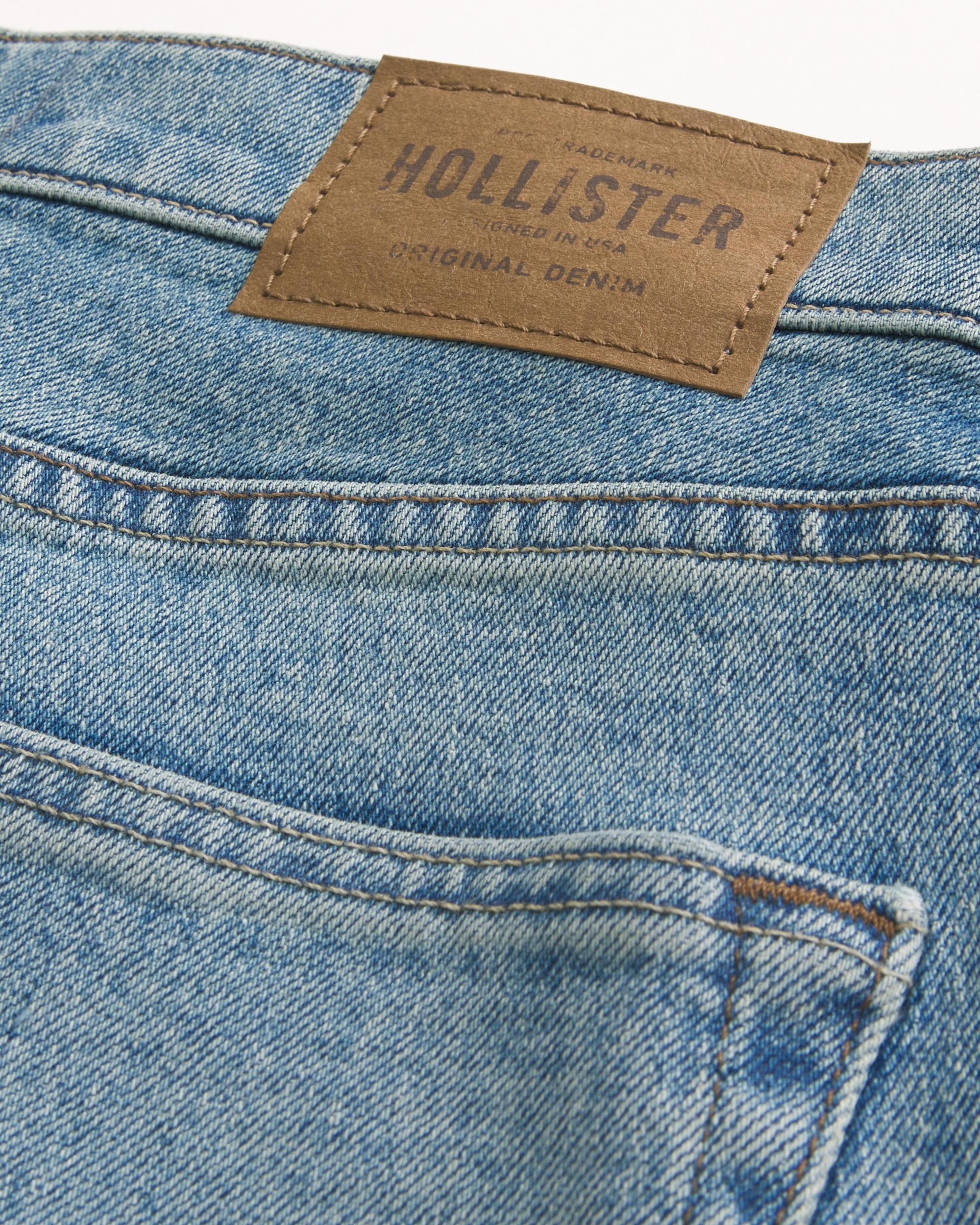 Medium Wash Straight Jeans Product Image