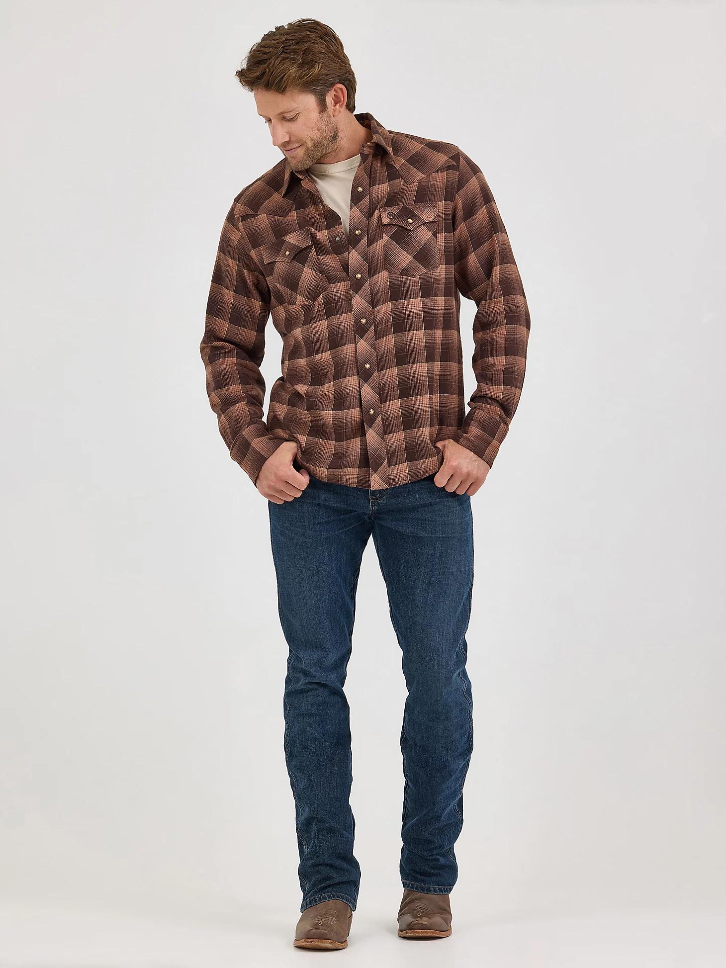 Men's Wrangler Retro® Long Sleeve Flannel Western Snap Plaid Shirt in Mocha Product Image