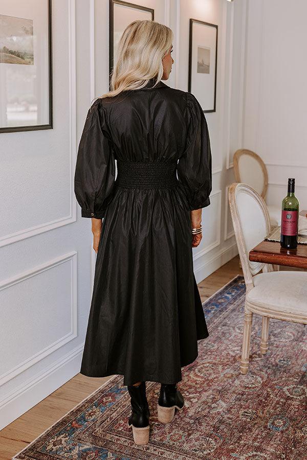 Kind Glance Smocked Midi in Black Product Image