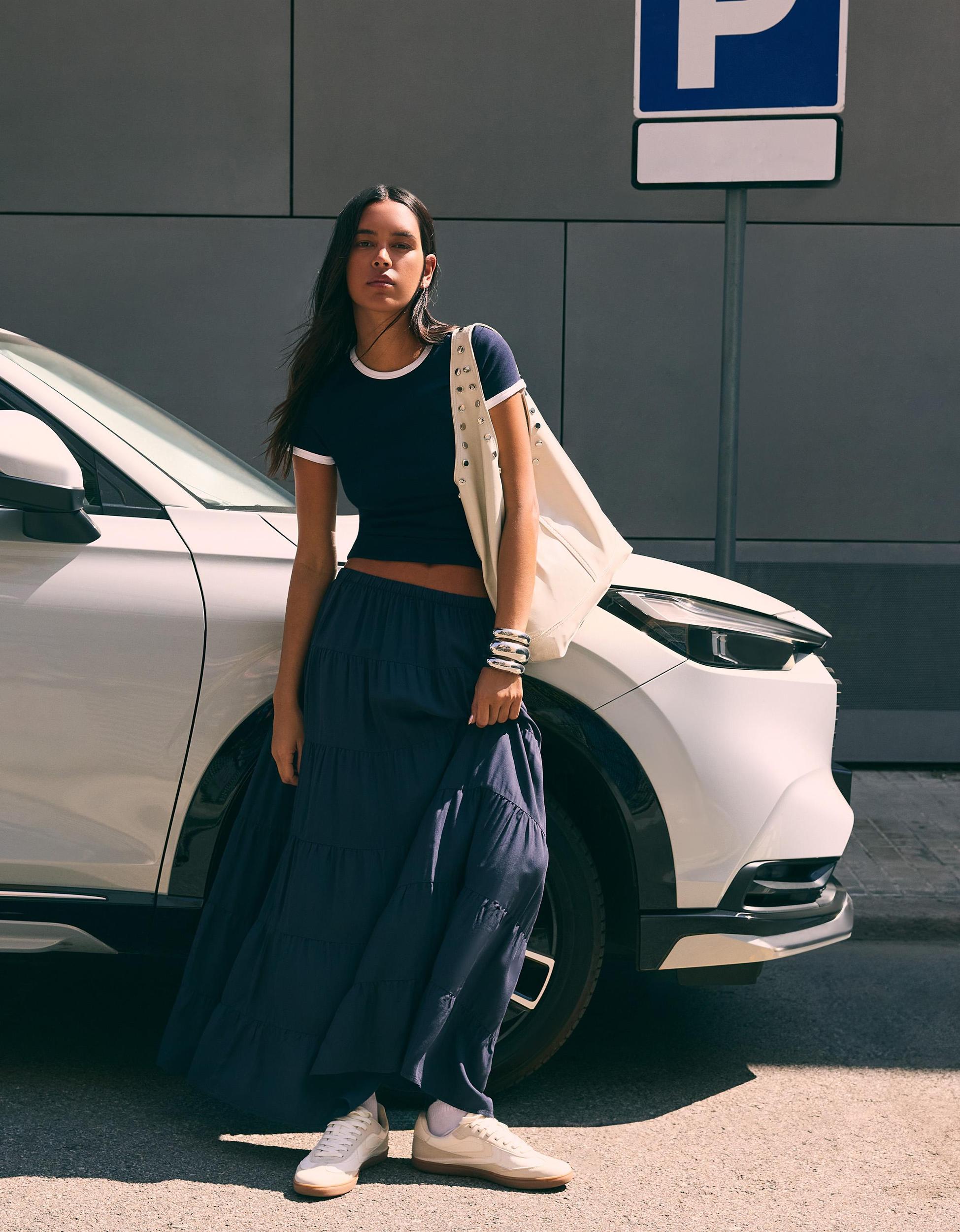 Rustic midi skirt Product Image