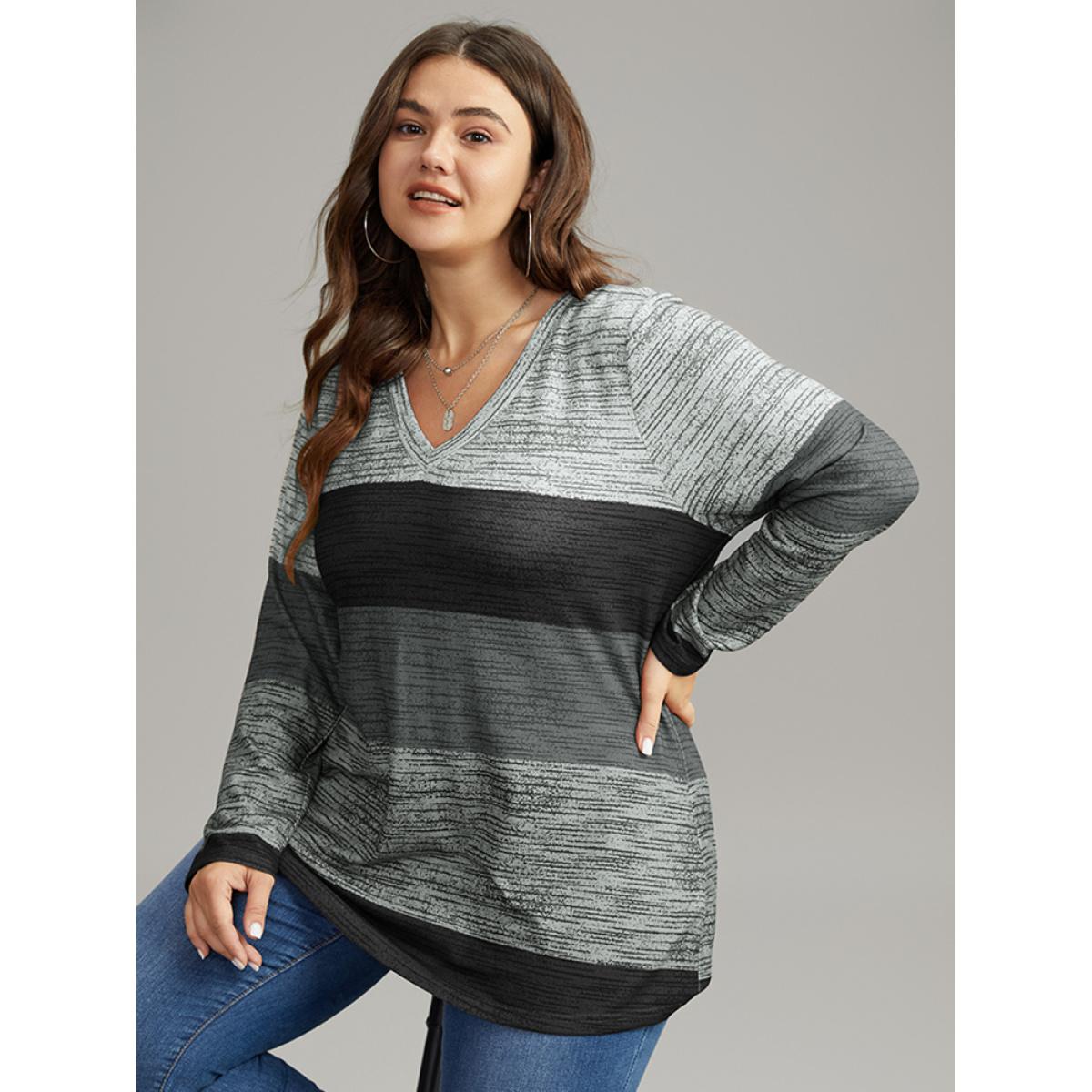 Plus Size Striped Colorblock Contrast V Neck T-shirt Gray Women Casual Contrast Colorblock V-neck Everyday T-shirts BloomChic 28/5X Product Image