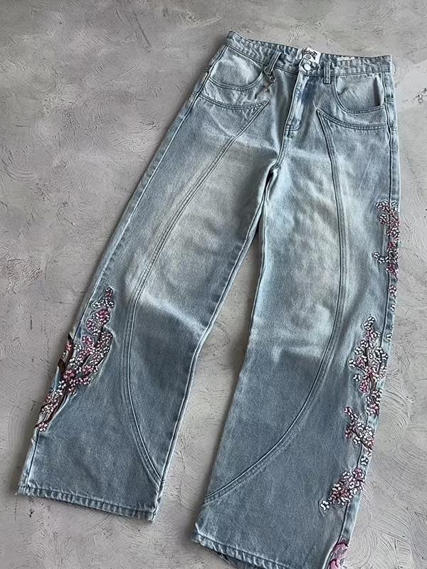 Retro Plum Blossom Embroidery Boyfriend Jeans Product Image