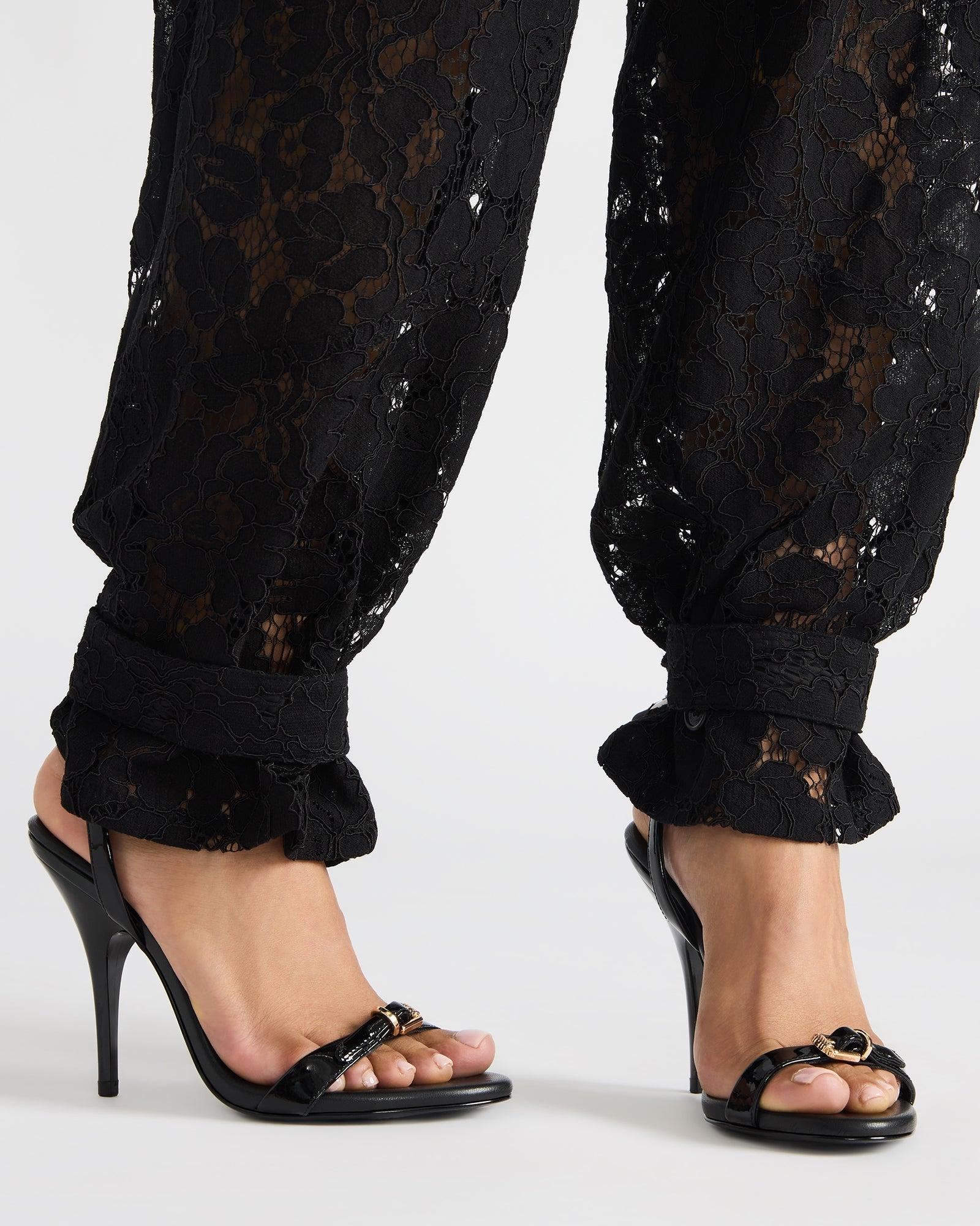 FOXX BLACK PATENT Female Product Image