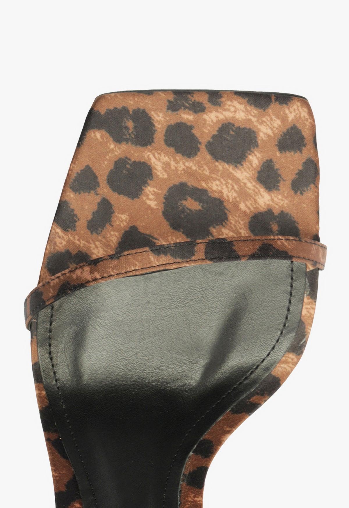 Sam Sandal Product Image