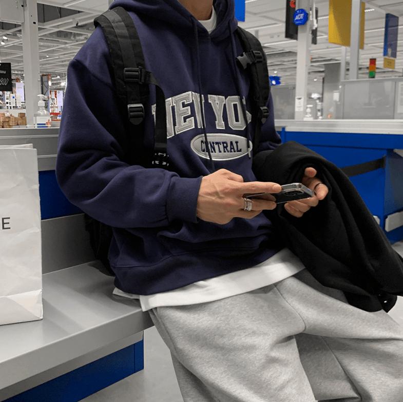 RT No. 4301 NEW YORK LETTERED HOODIE Product Image