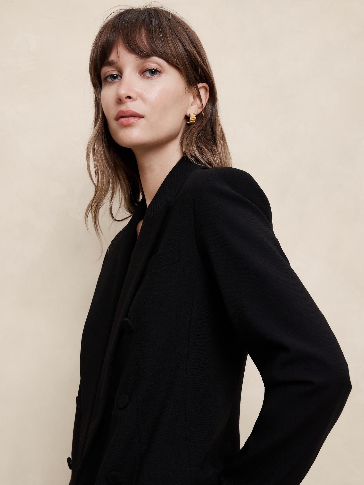 Bar Curve Earrings Product Image