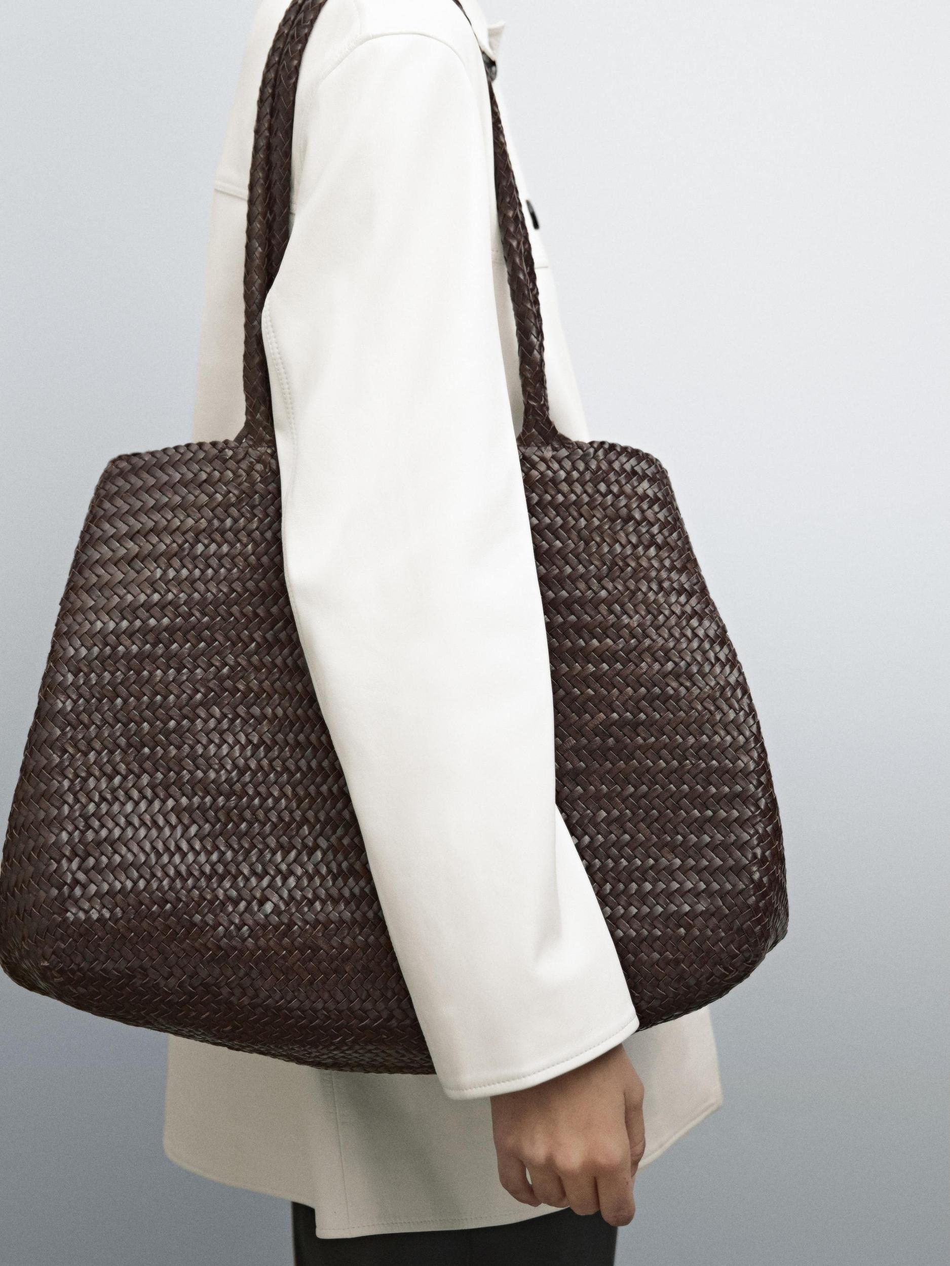 Large braided nappa tote bag Product Image