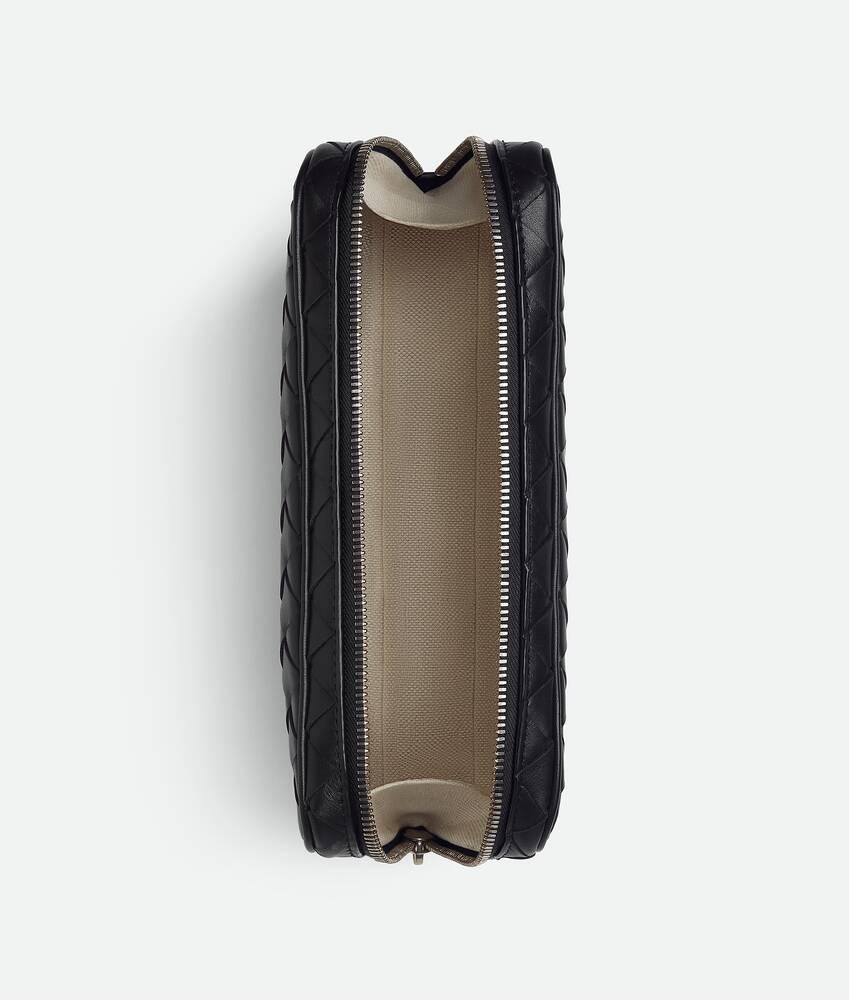 Men's Intrecciato Medium Organizer in Black Product Image