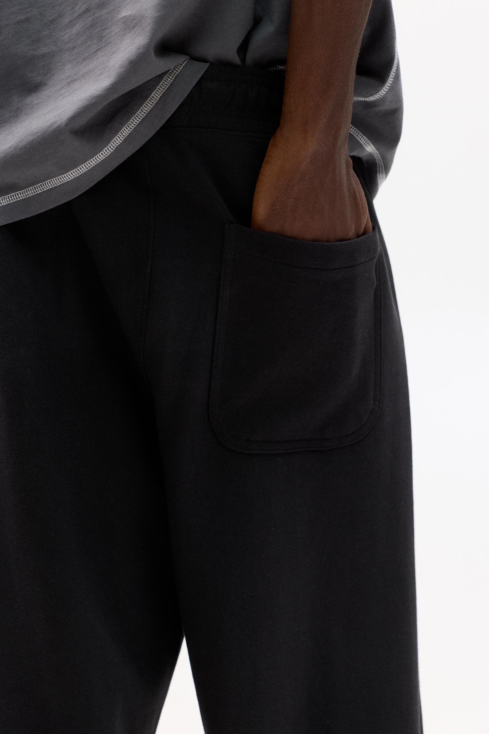 Interlock sweatpants Product Image