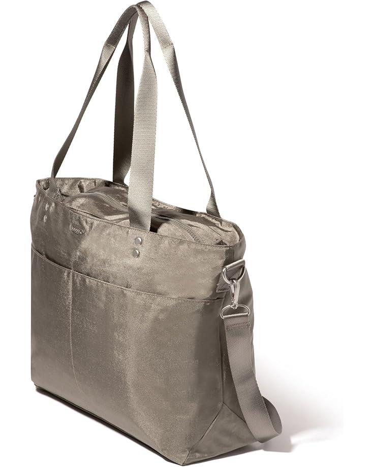 Modern Avenue Tote Product Image