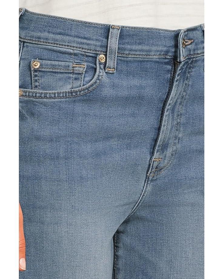 Cropped Alexa Jeans in Black Product Image