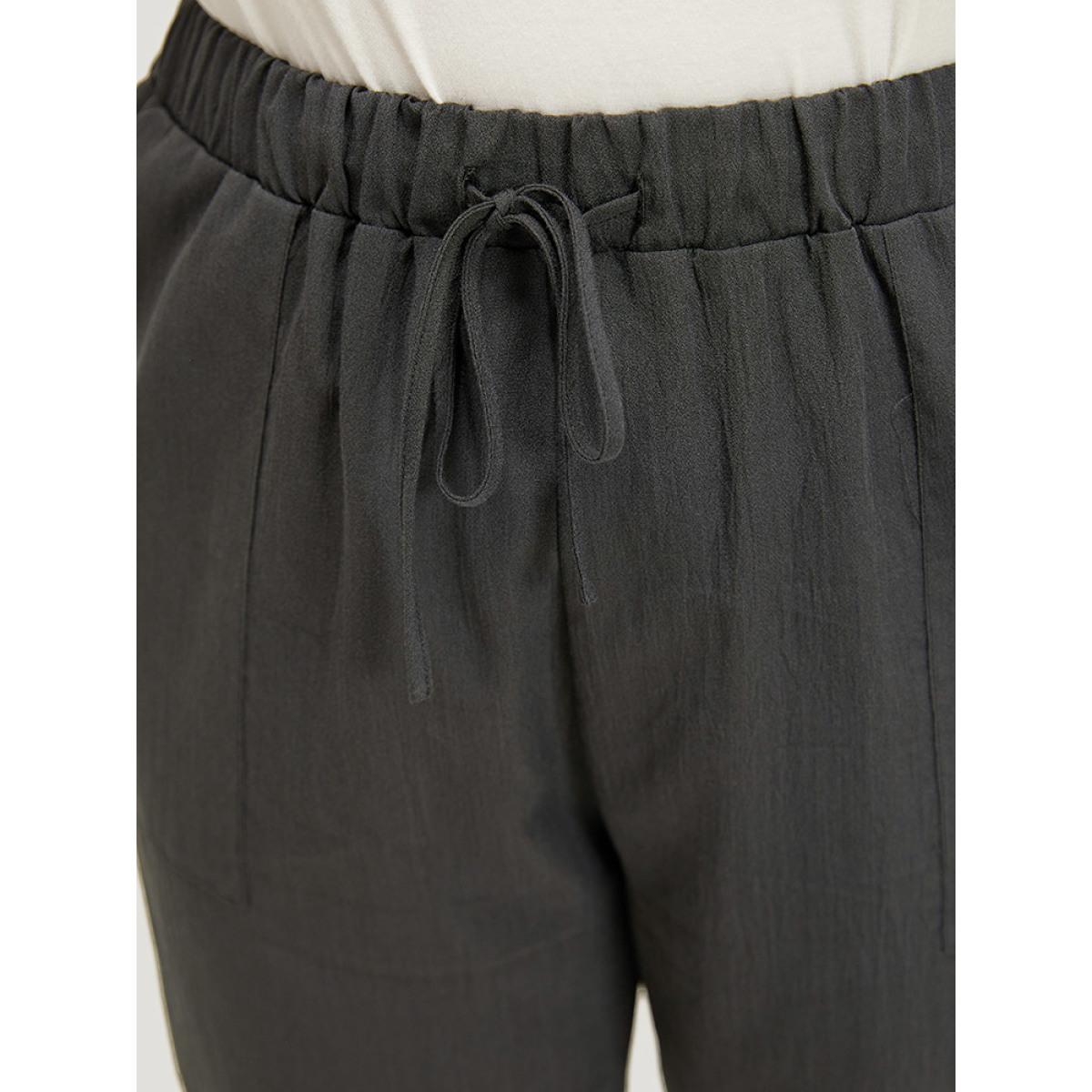 Plus Size Plain Drawstring High Waist Pocket Carrot Pants Women Black Casual High Rise Dailywear Pants BloomChic 10/M Product Image