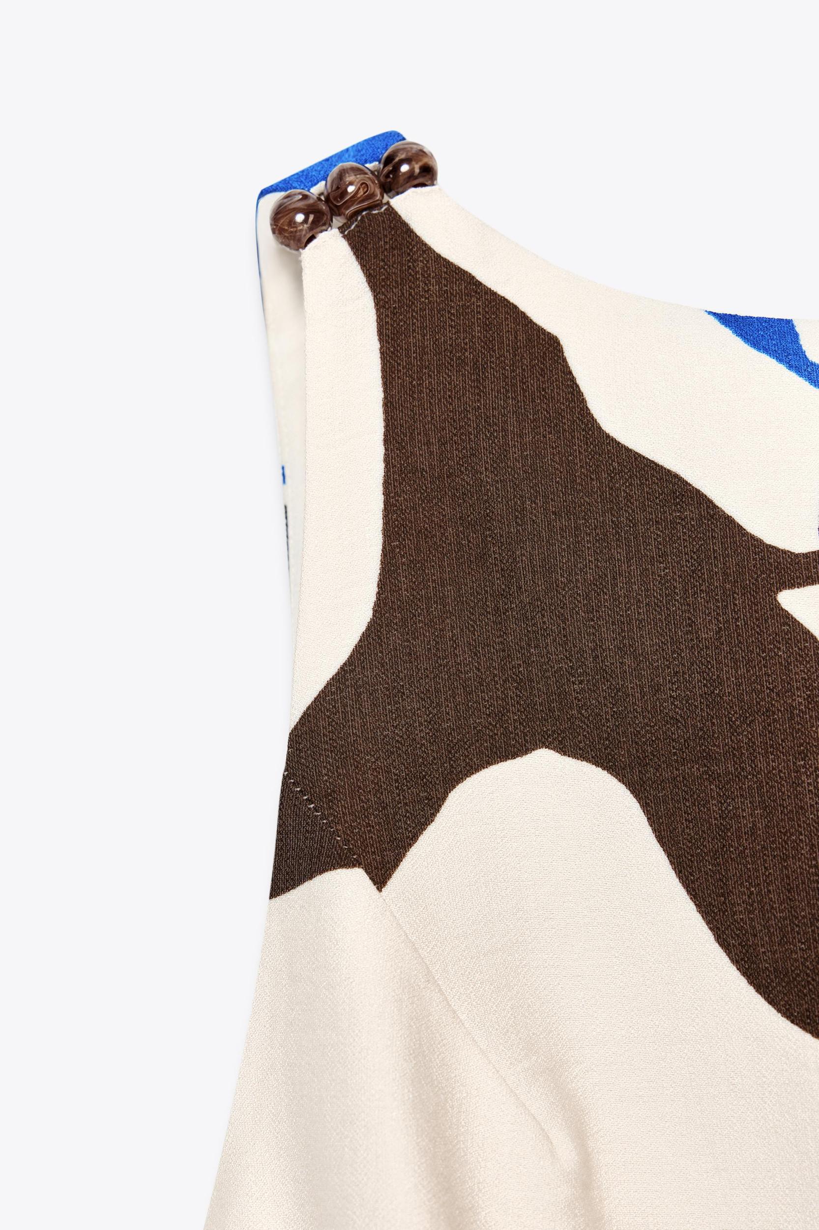 FLORAL PRINT BEADED TOP Product Image