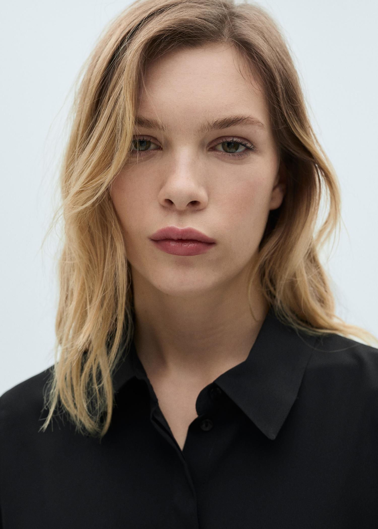 Fluid long-sleeved shirt - Women | MANGO USA Product Image