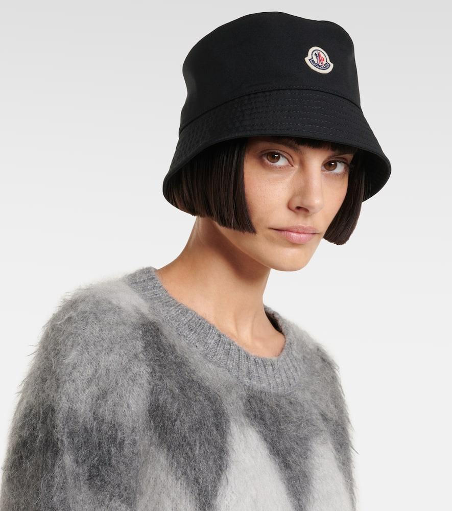 MONCLER Logo Patch Bucket Hat In Black Product Image