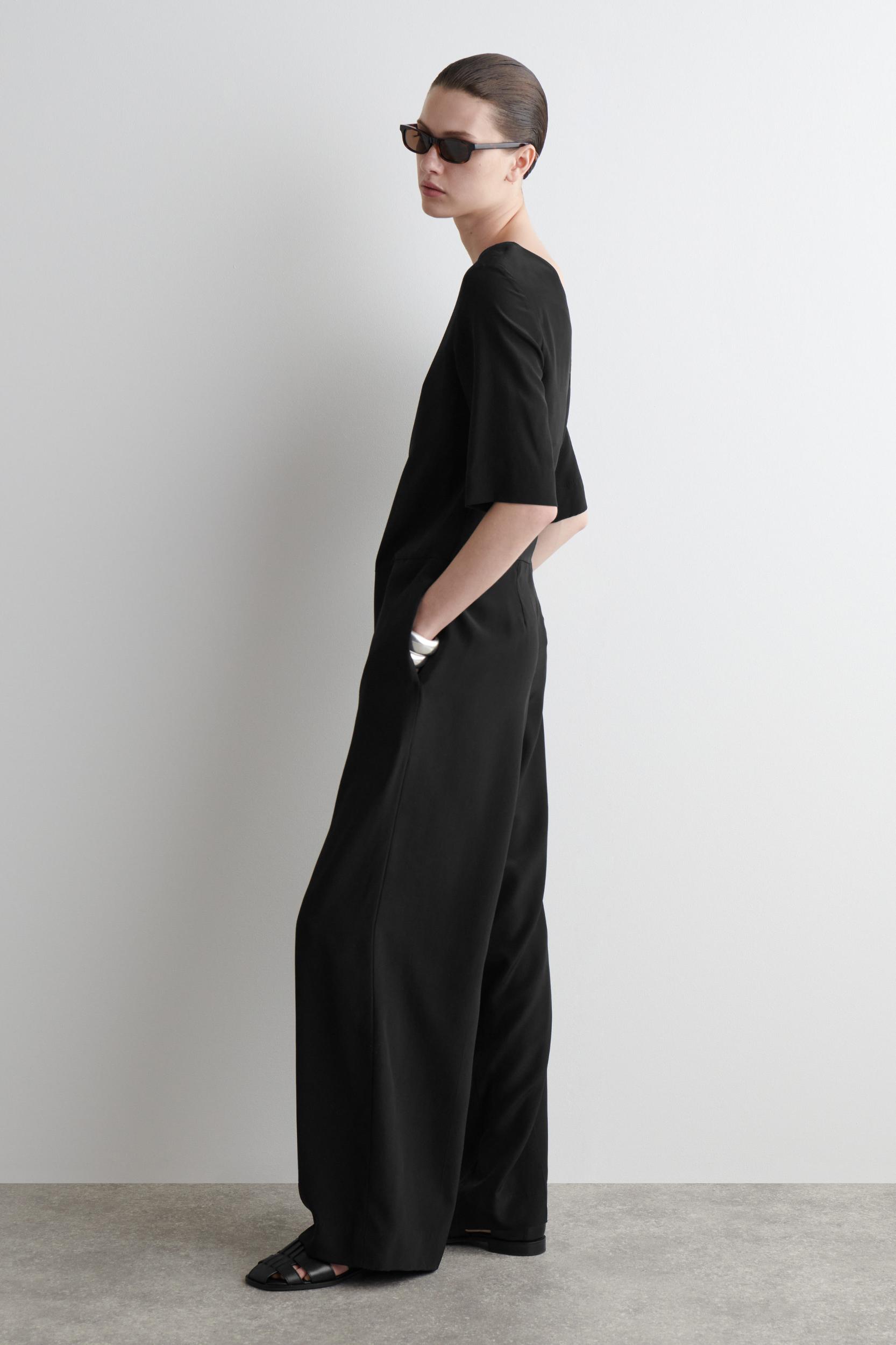SILK-CREPE JUMPSUIT Product Image