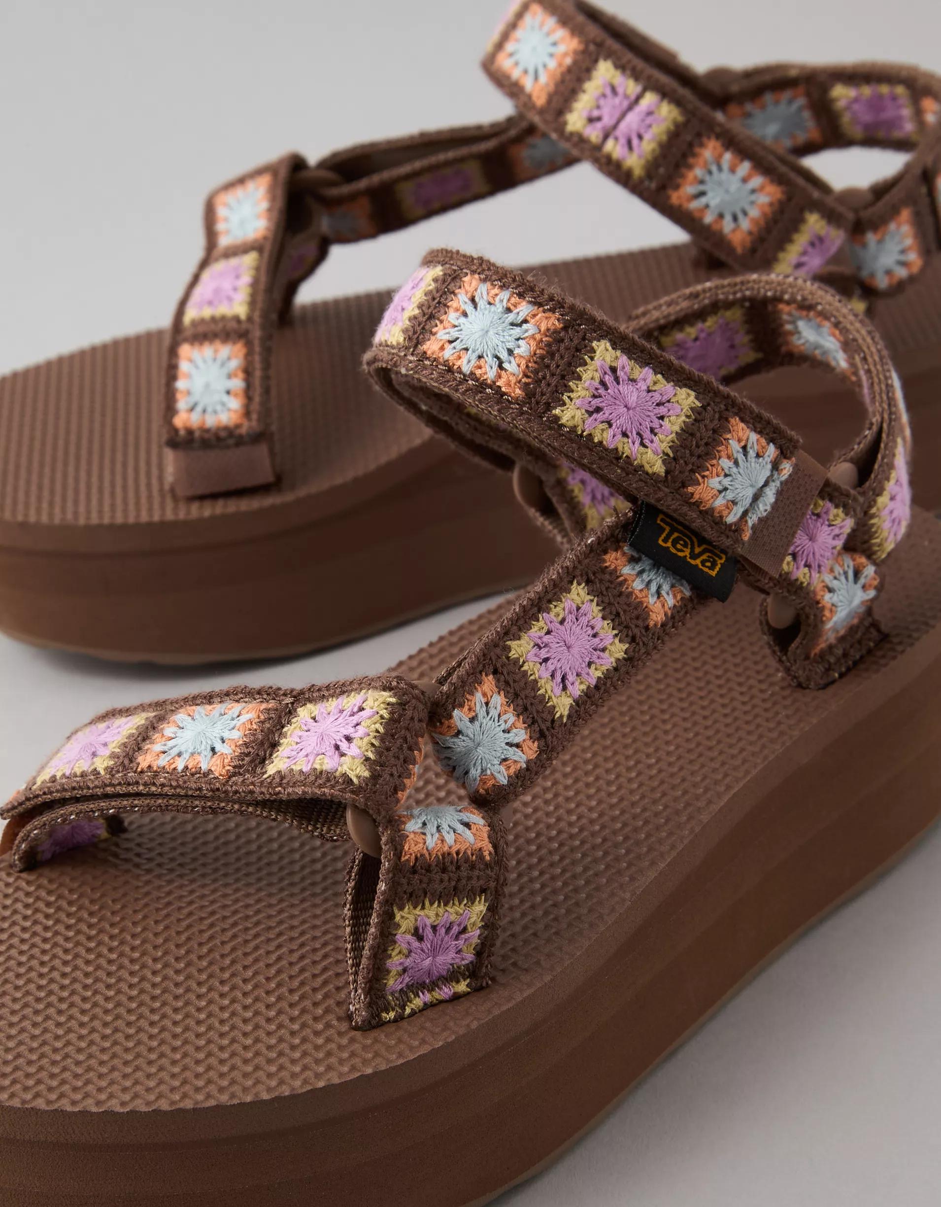 Teva Women's Flatform Universal Crochet Sandal Product Image
