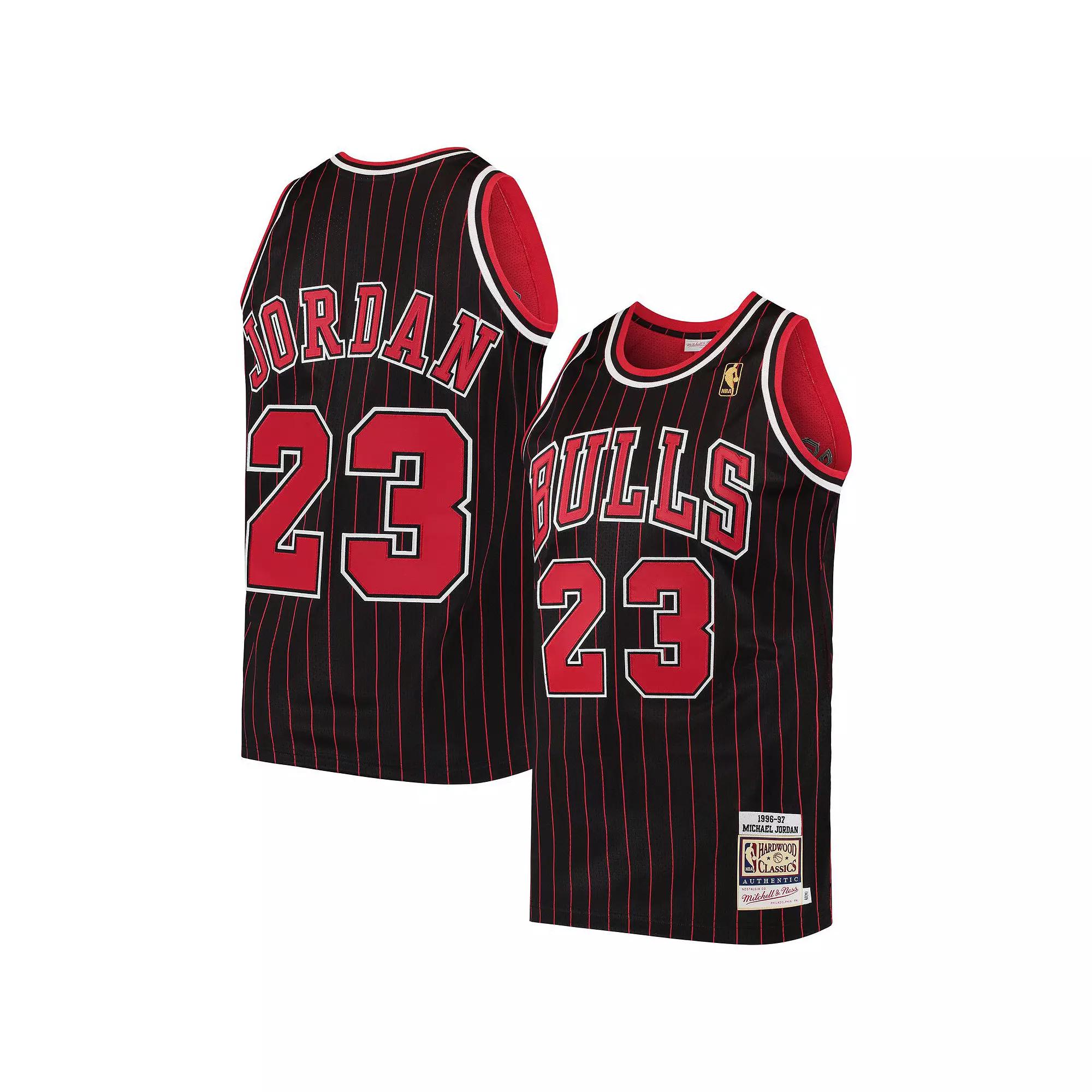 Men's Mitchell & Ness Michael Jordan Black Chicago Bulls 1996/97 Hardwood Classics Authentic Jersey,  Product Image