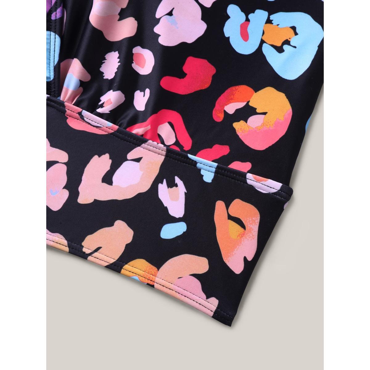 Plus Size Pattern Print Cross-Straps Swim Top Women's Swimwear Black Resort High stretch Skinny Overlap Collar Curve Swim Tops BloomChic 12/L Product Image