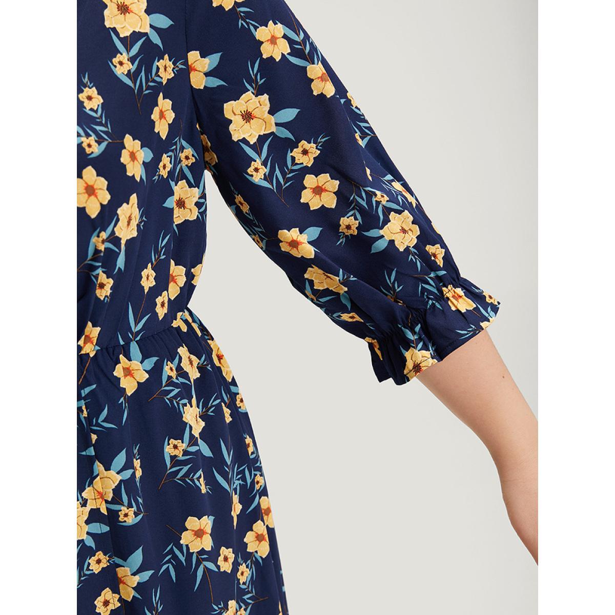 Plus Size Indigo Floral Print Pocket V Neck Wrap Split Hem Jumpsuit Women Elegant Half Sleeve V-neck Dailywear Loose Jumpsuits BloomChic 14-16/1X Product Image