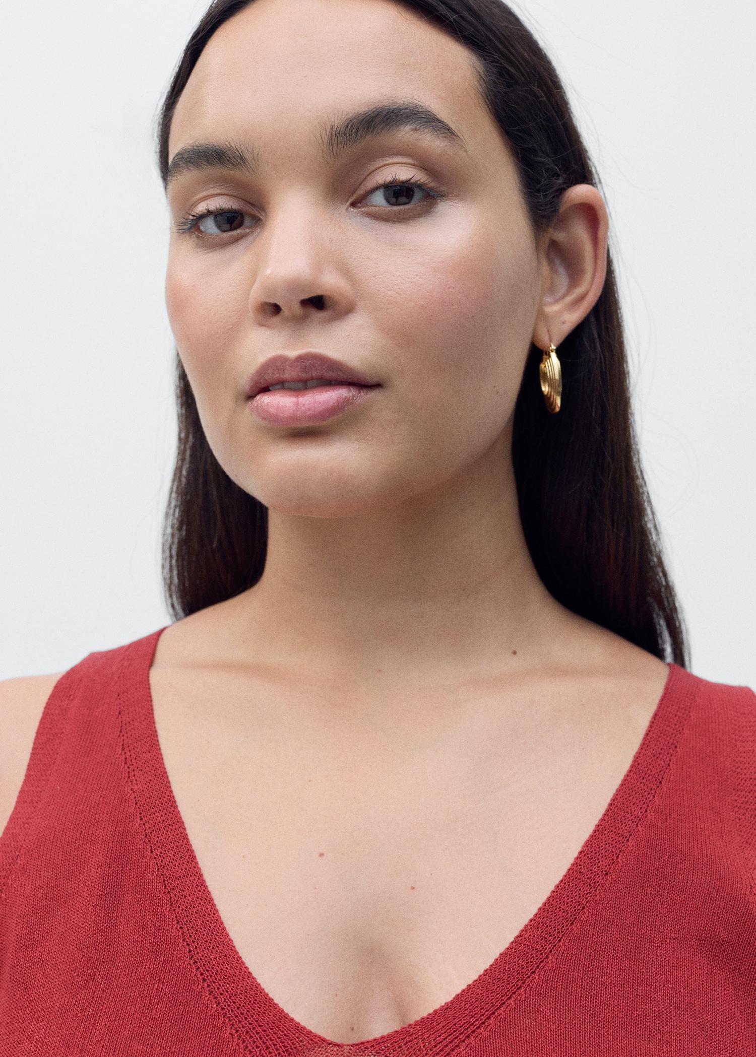 V-neck knit top - Women | MANGO USA Product Image