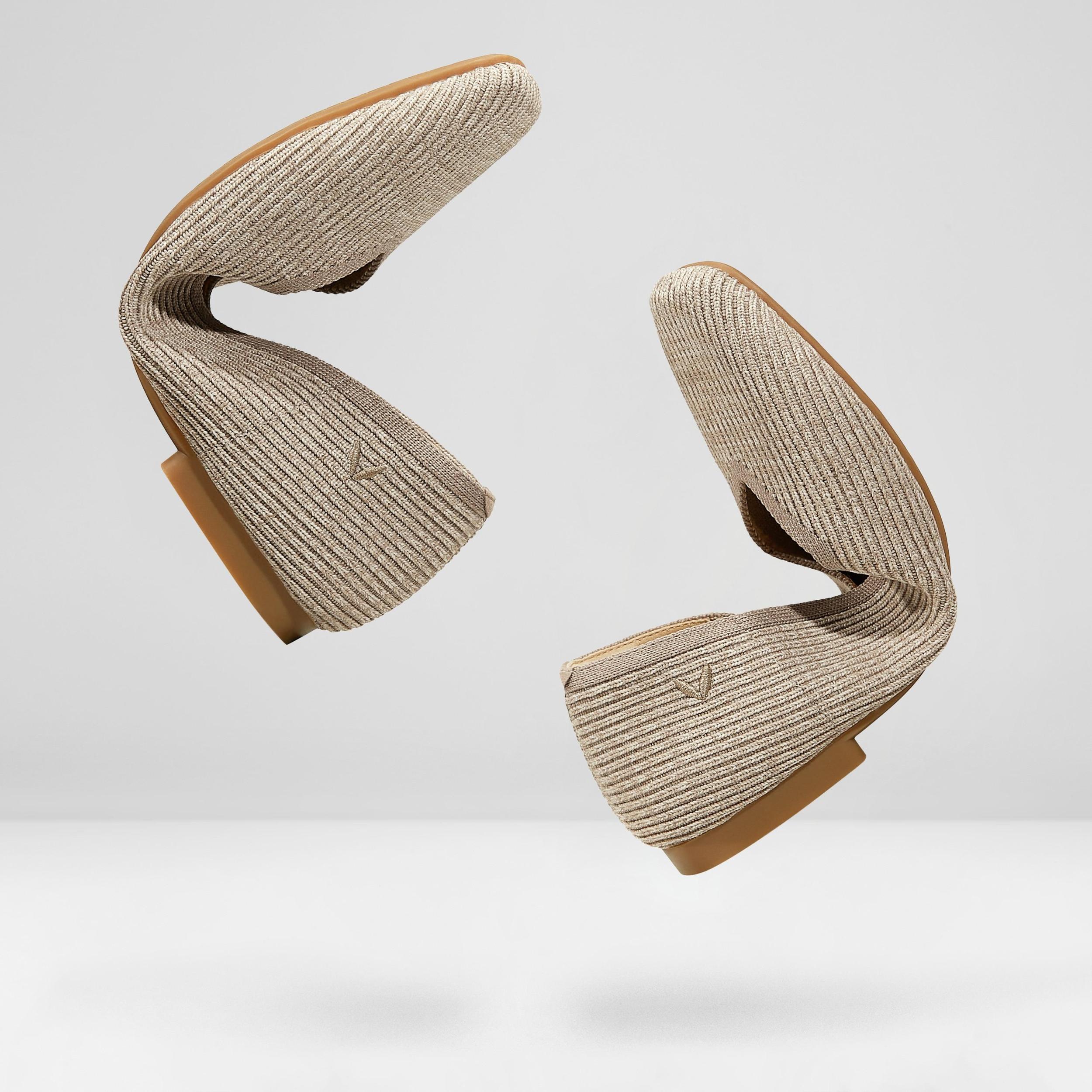 Square-Toe V-Cut Flats (Margot 2.0) Product Image