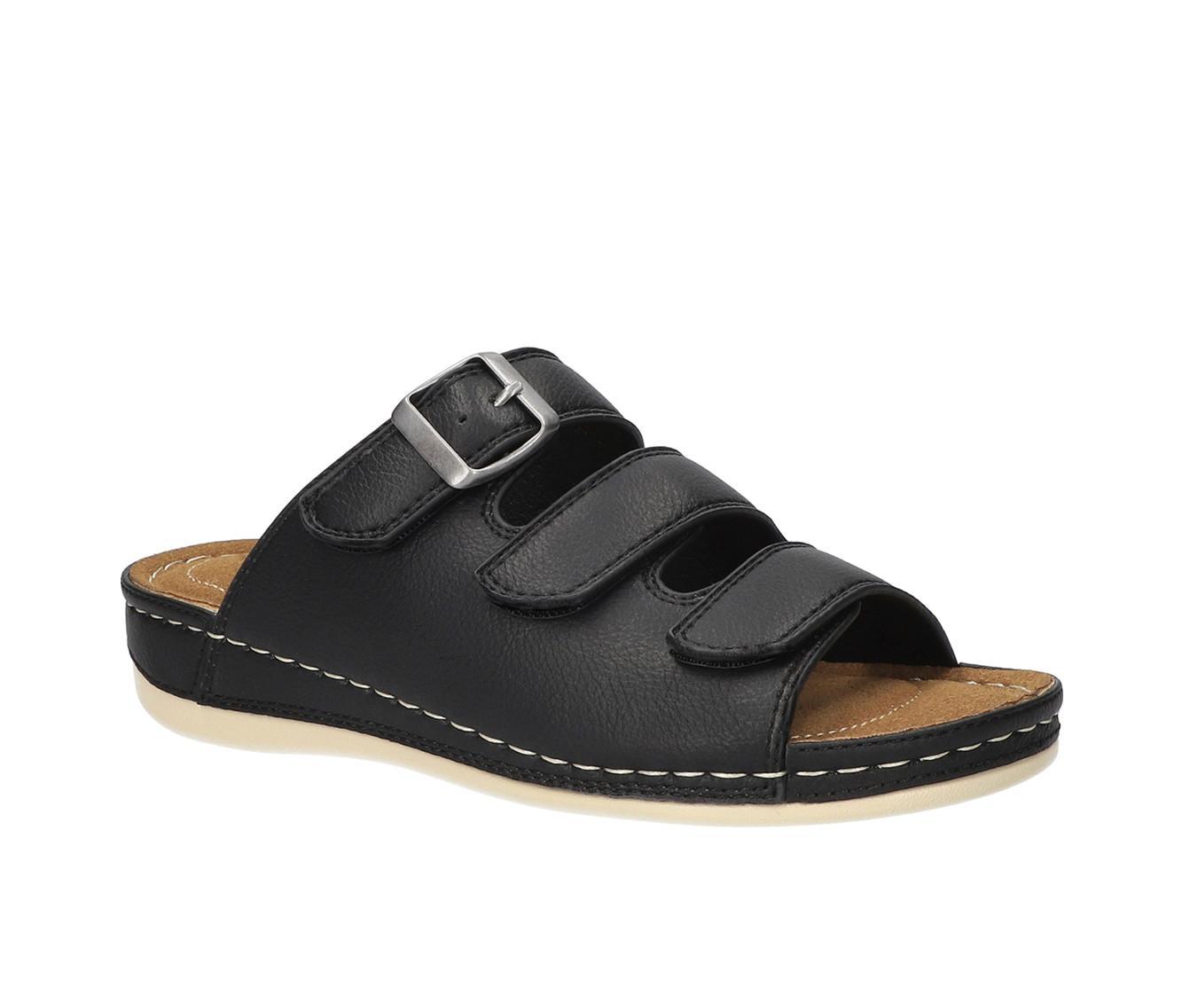 Women's Easy Street Pinterry Sandals Product Image