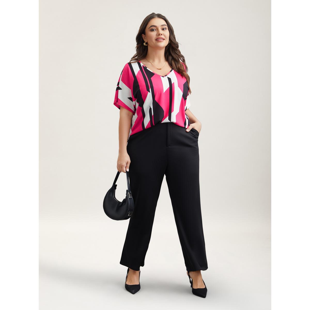 Plus Size Abstract Print V-Neck T-Shirt Multicolor Women Casual Contrast V-neck Everyday T-shirts BloomChic 14-16/1X Product Image