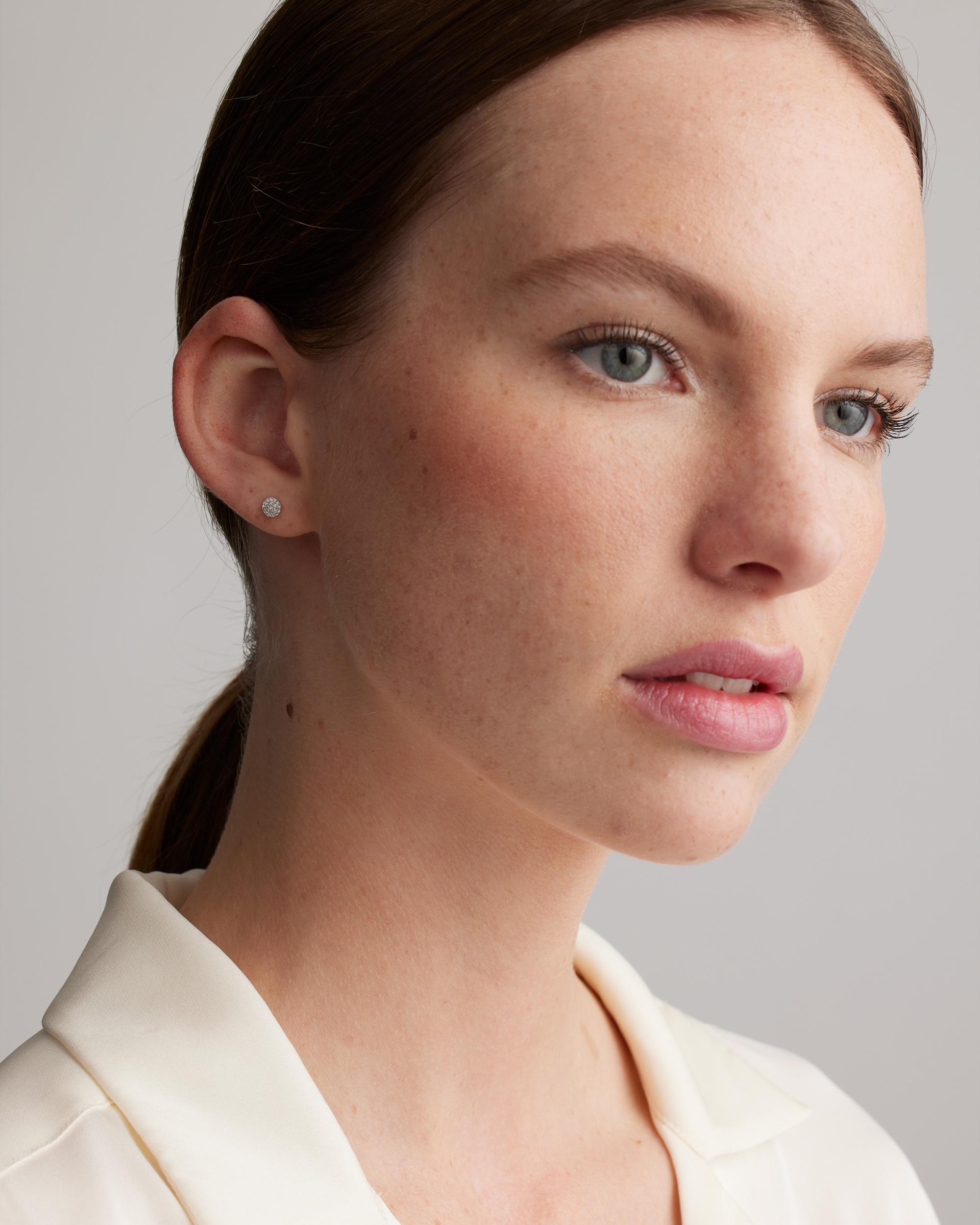 Quince | Women's 14K Gold Pave Diamond Round Studs Product Image