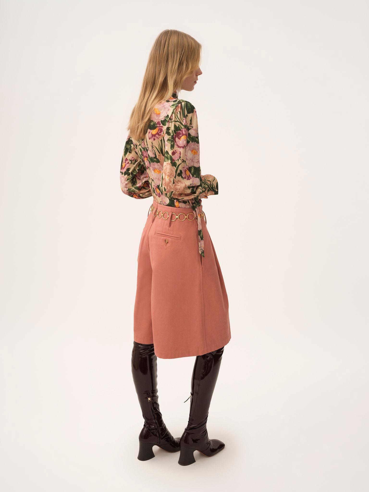 High-rise wide-leg bermuda shorts in cotton Product Image