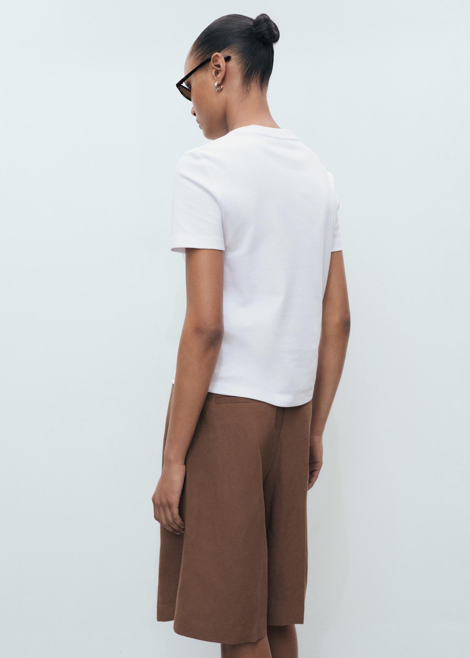 Cotton short-sleeved t-shirt - Women | MANGO USA Product Image