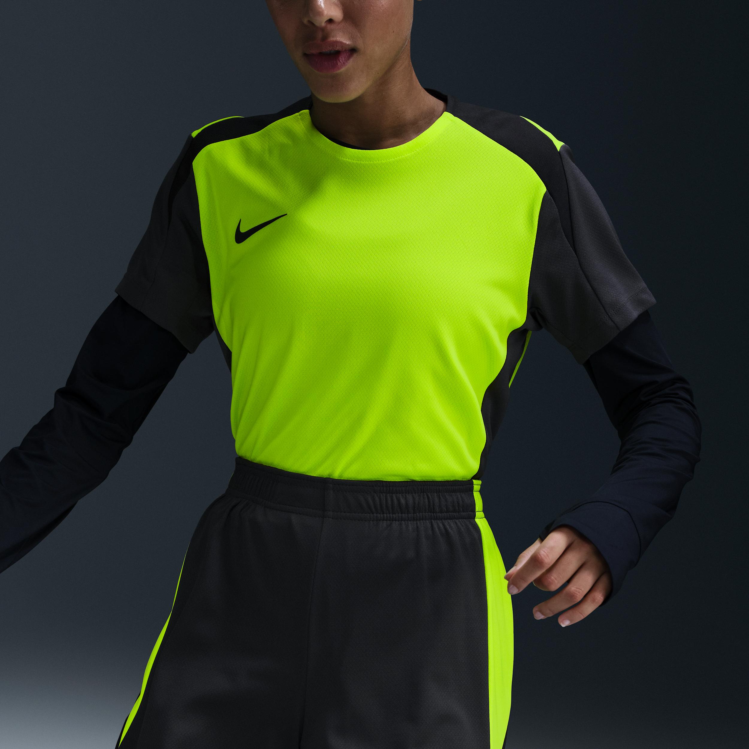 Nike Strike Women's Dri-FIT Short-Sleeve Soccer Top Product Image