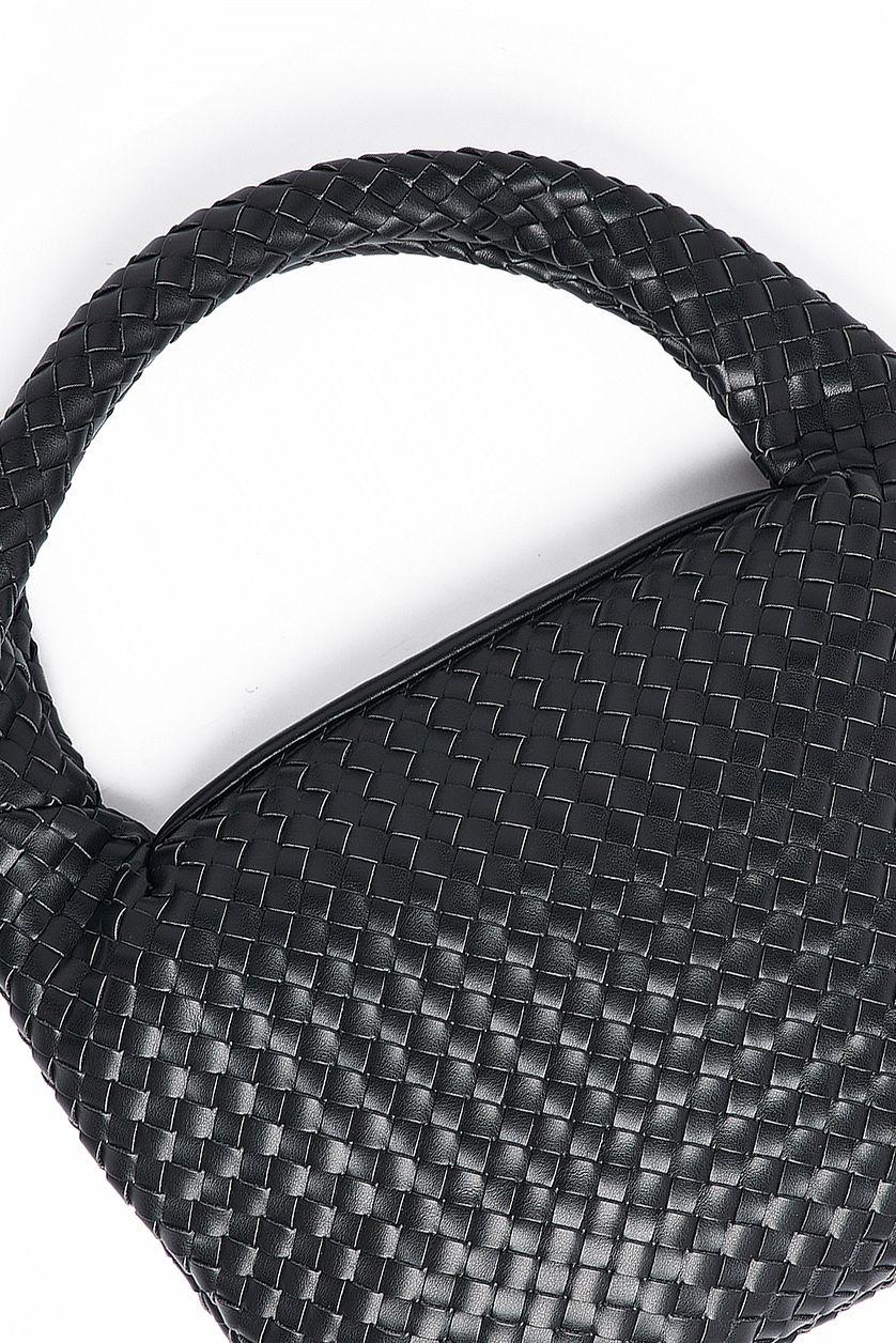 Woven Rounded Shoulder Bag Product Image