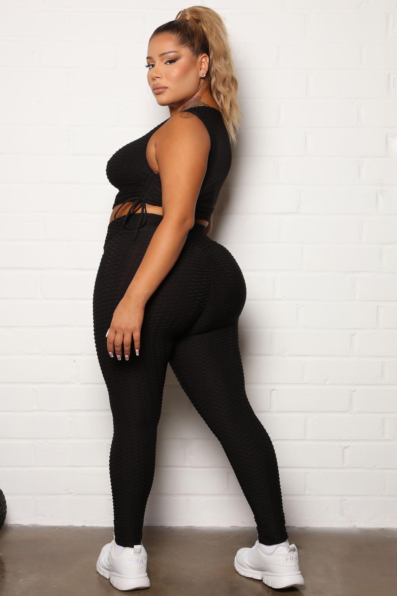The Best Assets Textured Scrunch Butt Active Leggings - Black Product Image
