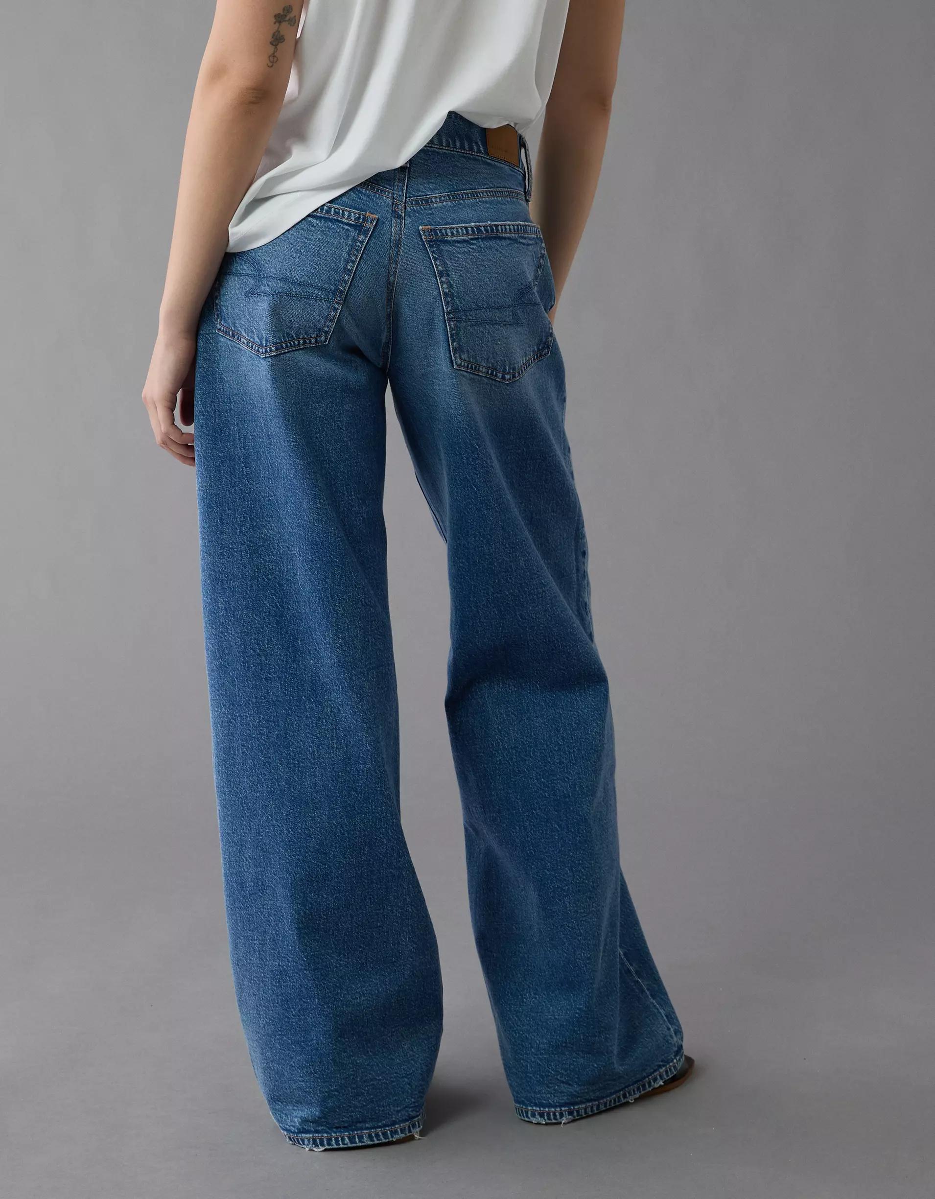 AE Strigid Low-Rise Ultra Wide-Leg Jean Product Image