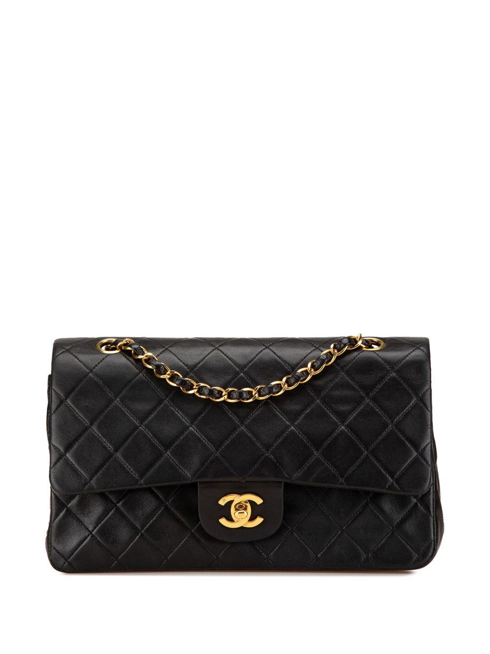 1991-1994 Medium Classic Lambskin Double Flap shoulder bag Product Image