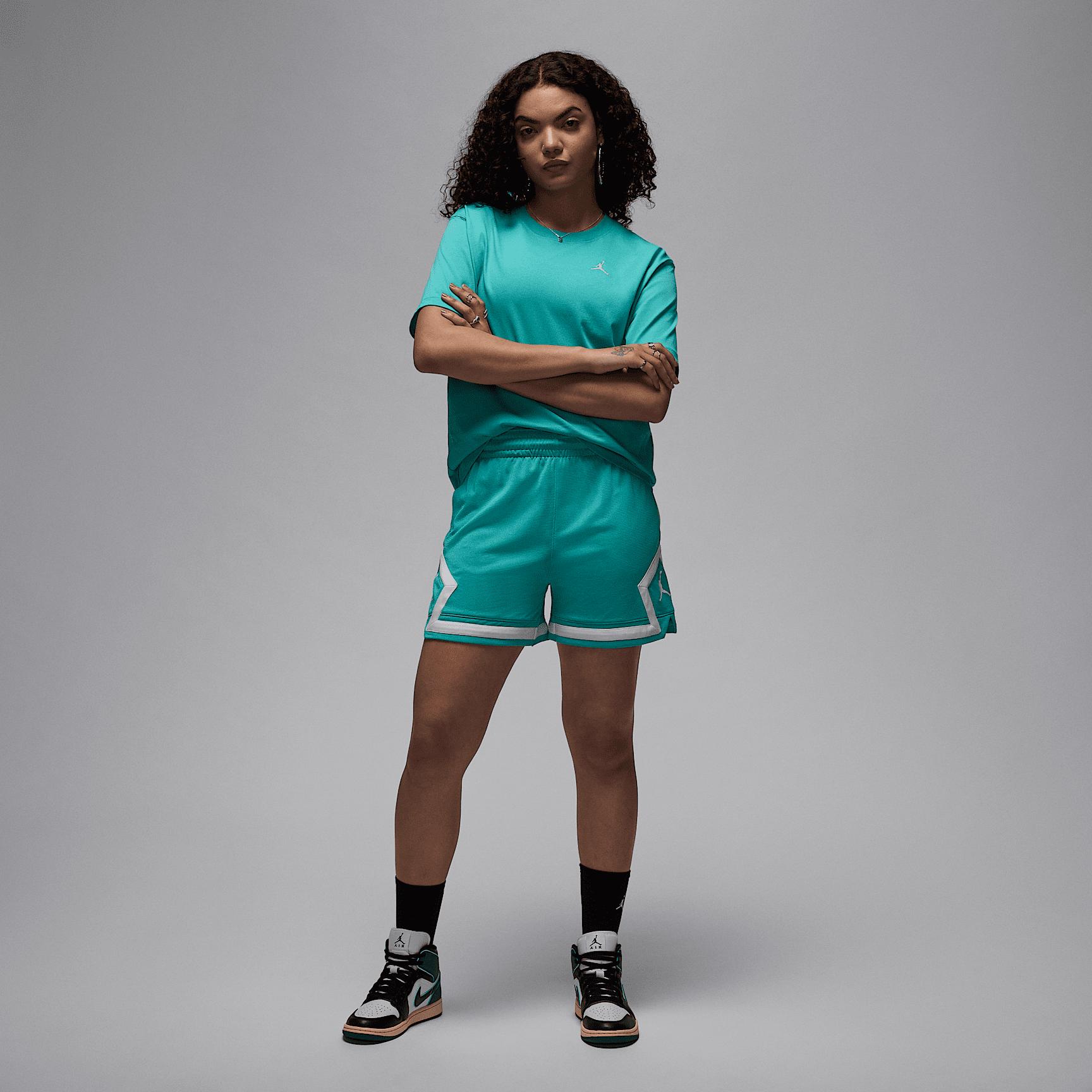 Womens Jordan Essentials Top | FN4500-392 Product Image