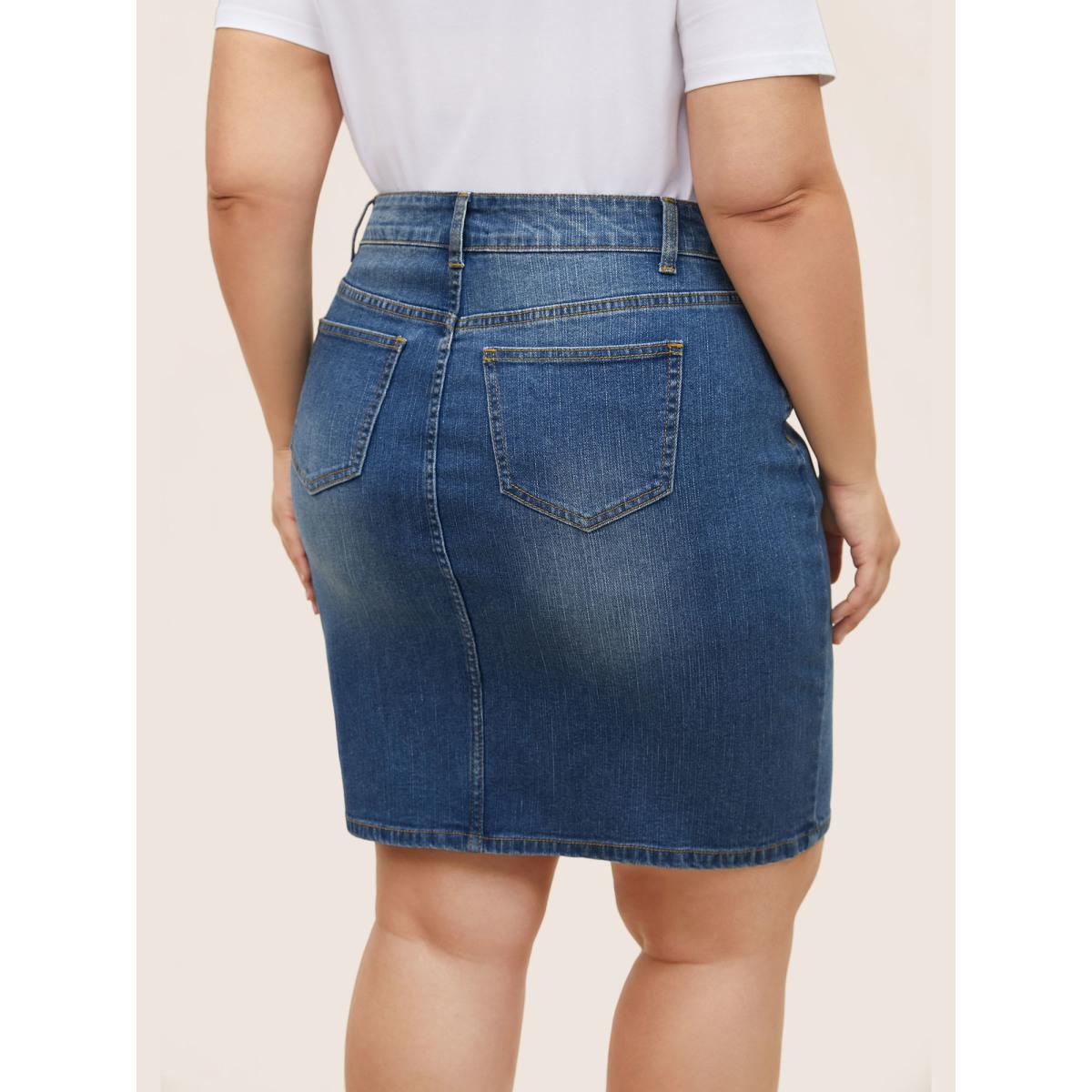 Plus Size Dark Wash Button Detail Bodycon Denim Skirt Women Blue Everyday Non Plain High stretch Dark Wash 28/5X Slanted pocket Elegant Denim Skirts BloomChic Product Image