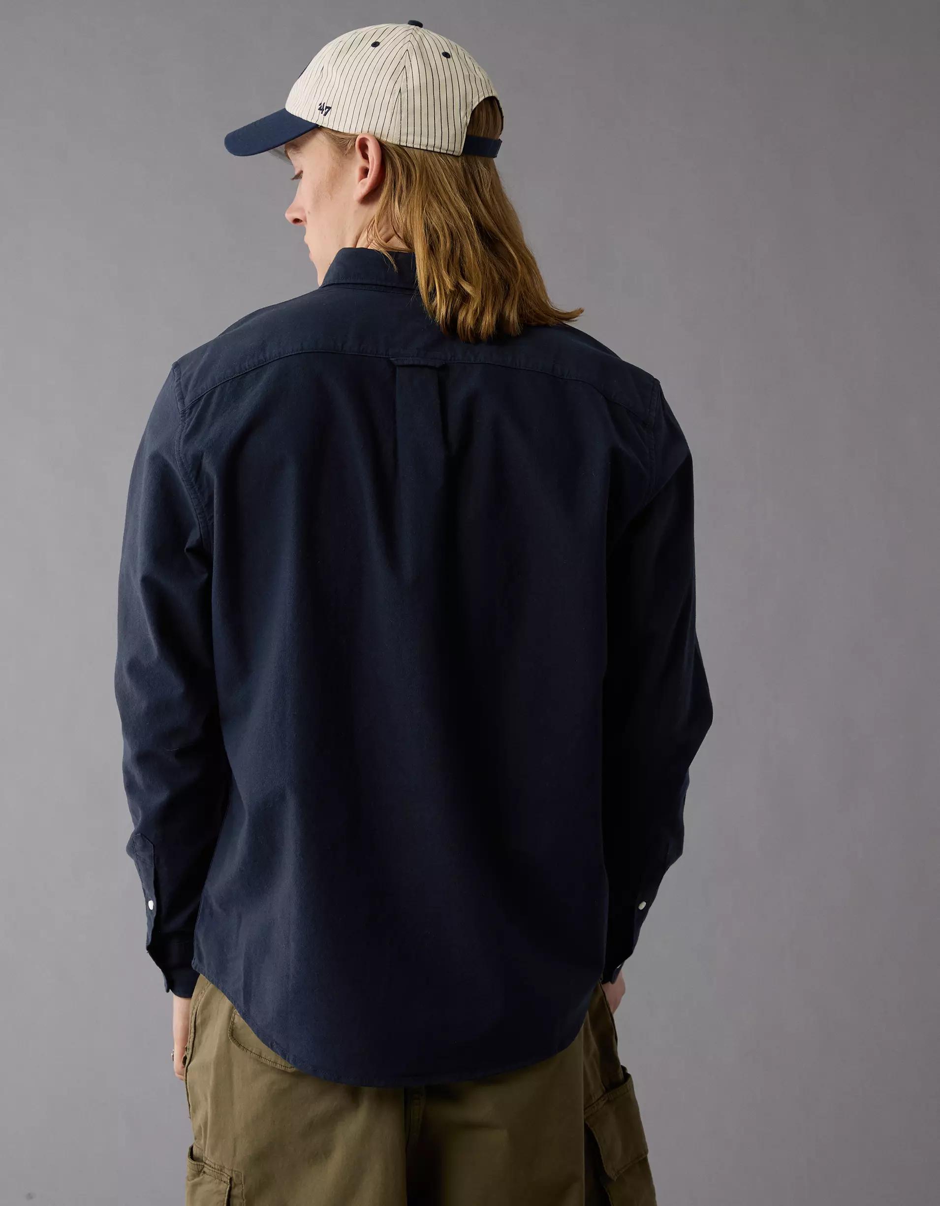 AE Everyday Classic Fit Oxford Button-Up Shirt Product Image